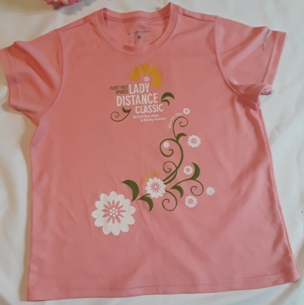 Brooks women top